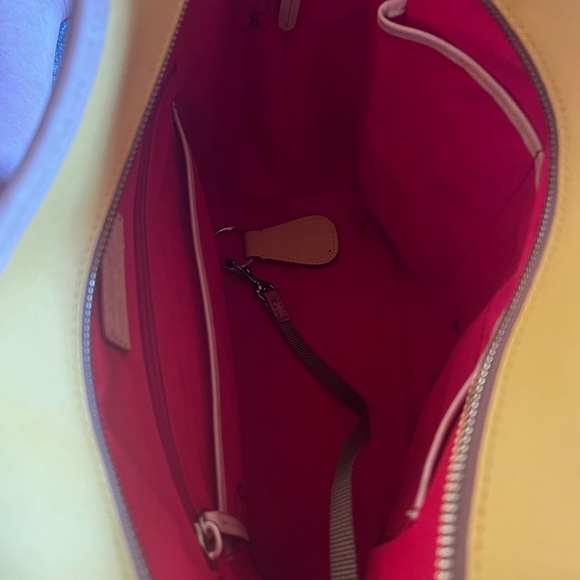 DooneyBourke new with out tag never use comes with dust bag - Picture 4 of 12